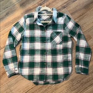 Zenana Outfitters Green and White Plaid Shirt